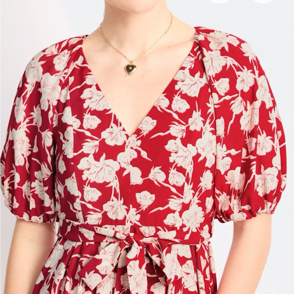 En Saison Red and Cream Floral Dress